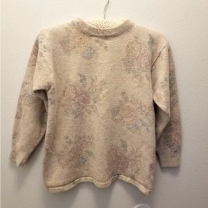 Vintage Gloria Wool Floral and Cream Sweater Size M